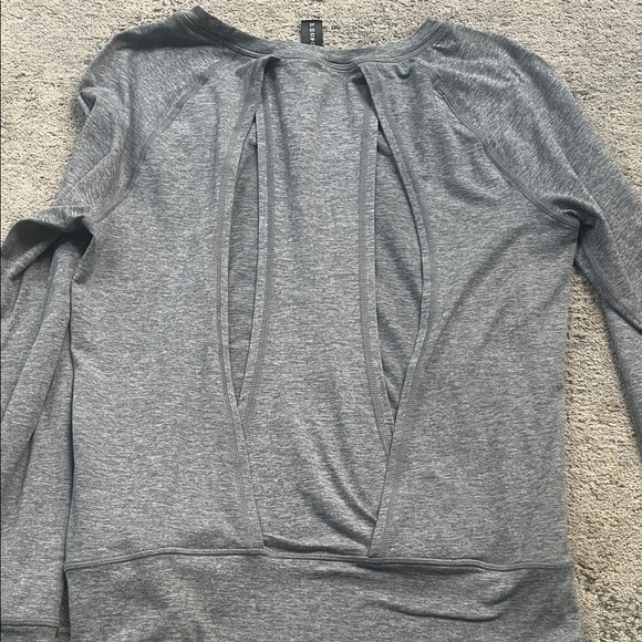 Yogalicious Heather Gray Women's Sweatshirt - Picture 5 of 6